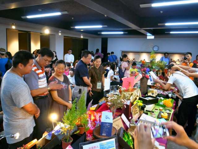 茶、食好情誼 泉發製茶廠