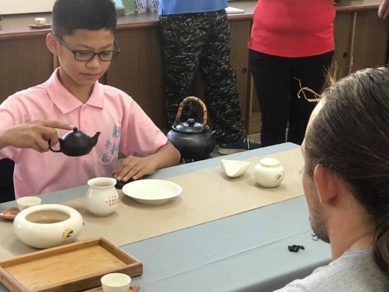 泉發製茶廠體驗－茶藝體驗（2）